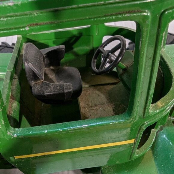 ERTL John Deere Articulated 8650 (?) 4-Wheel Drive Tractor W/Duals 1/16 Vintage - Picture 2 of 16